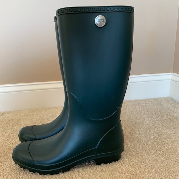 UGG Women's Shelby Matte Rain Boots, Olive Green, Size 9 Tall Rubber NIB - Picture 3 of 8